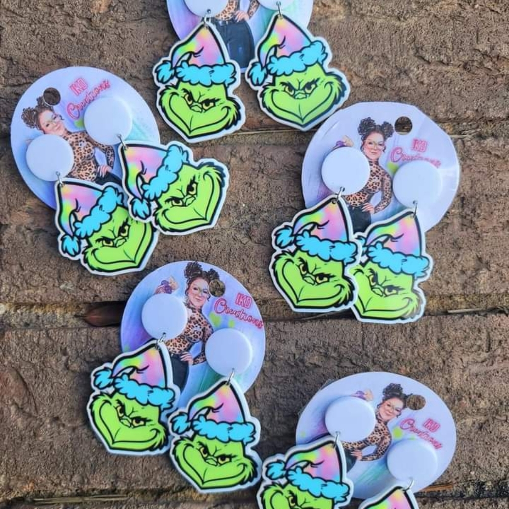 Xmas Grinch Earrings 💜